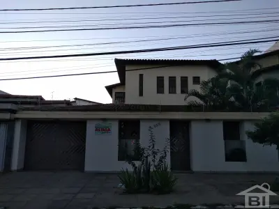 Casa em Candeias